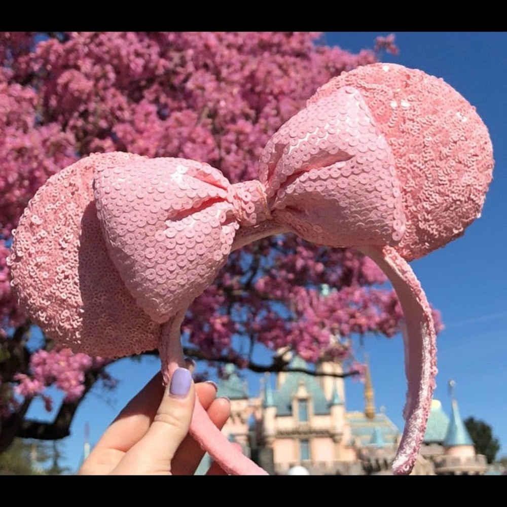 Millennial Pink Minnie Mouse / Mickey Ears!